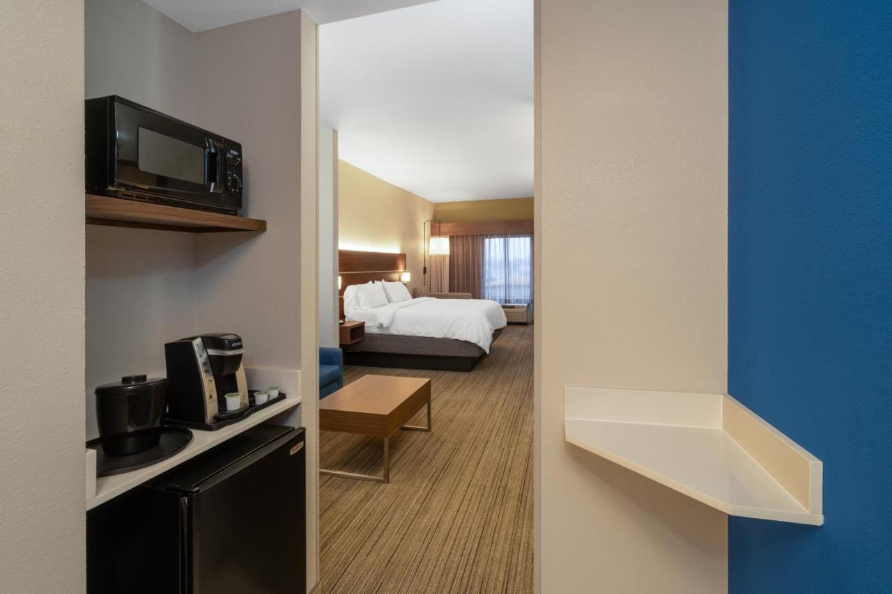 Holiday Inn Express Hotel & Suites Talladega By Ihg Buitenkant foto