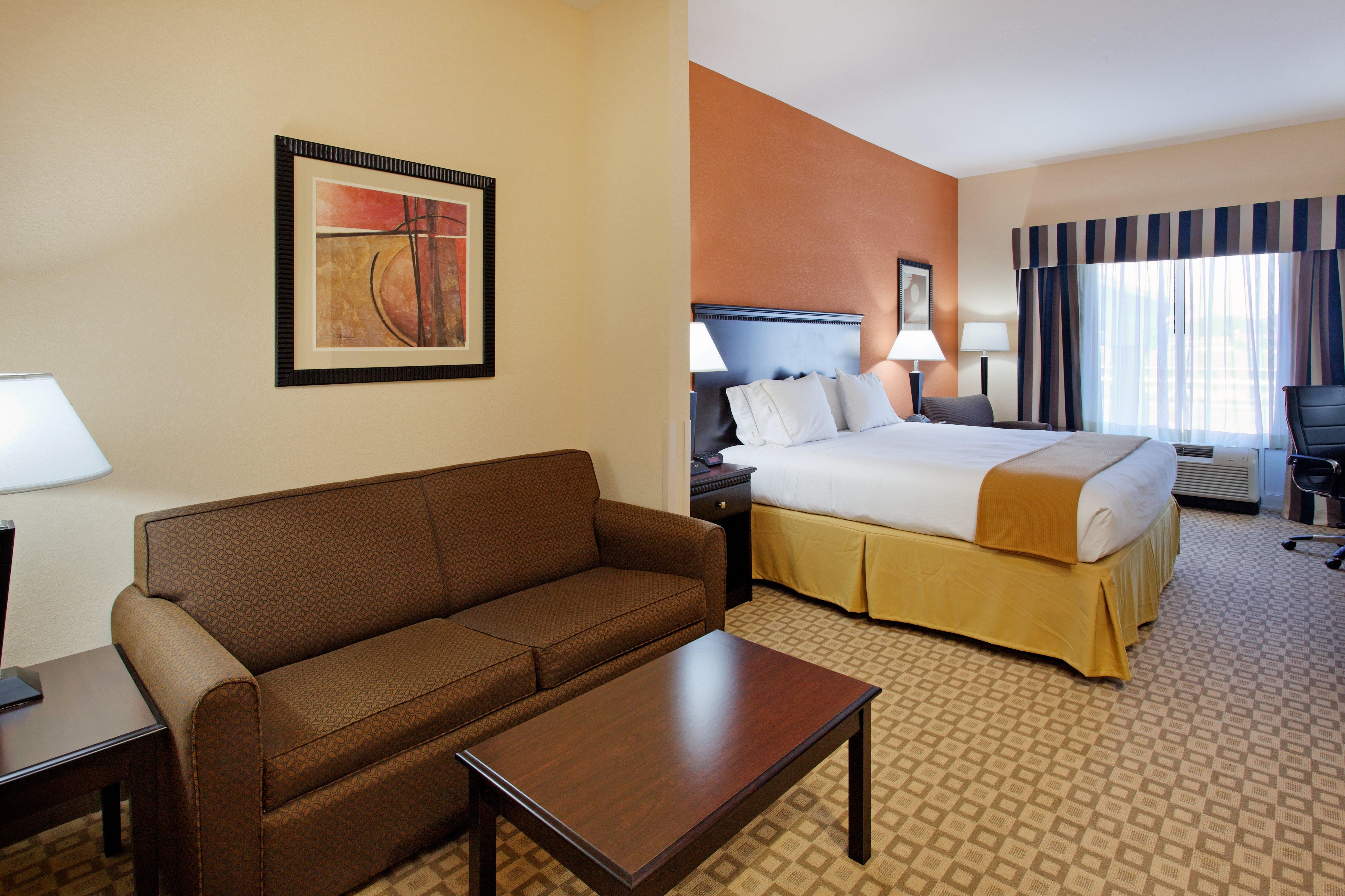 Holiday Inn Express Hotel & Suites Talladega By Ihg Buitenkant foto