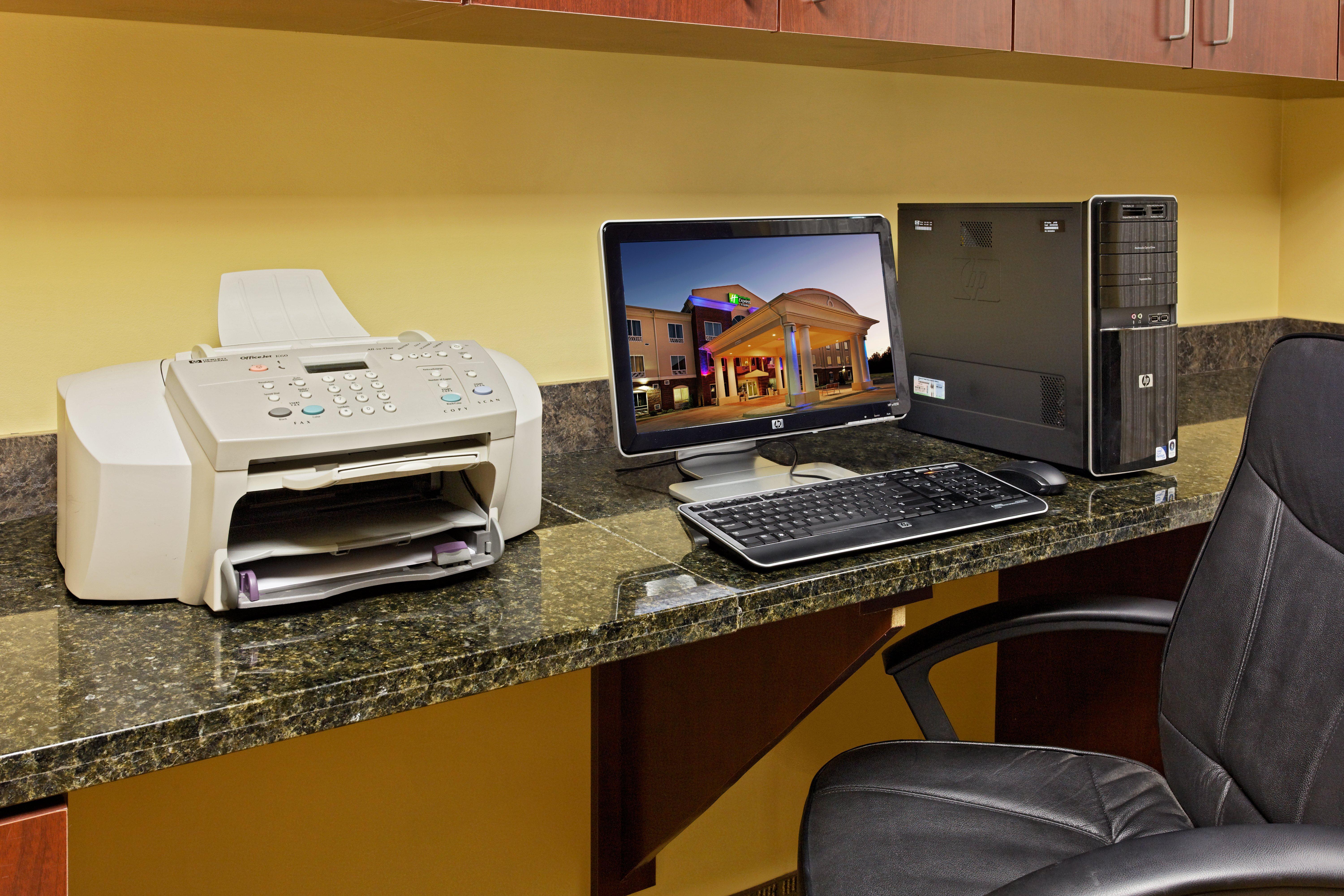 Holiday Inn Express Hotel & Suites Talladega By Ihg Buitenkant foto